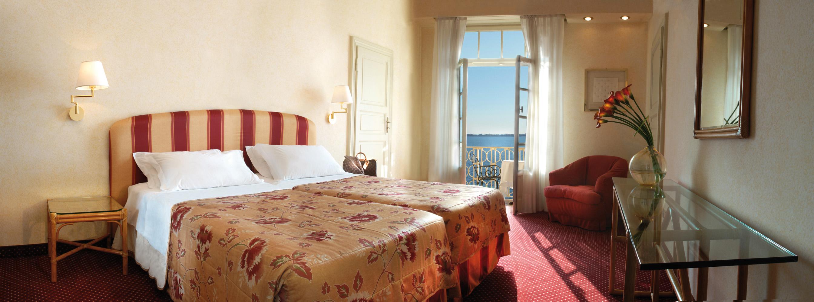 Grand Hotel Gardone Gardone Riviera Bagian luar foto
